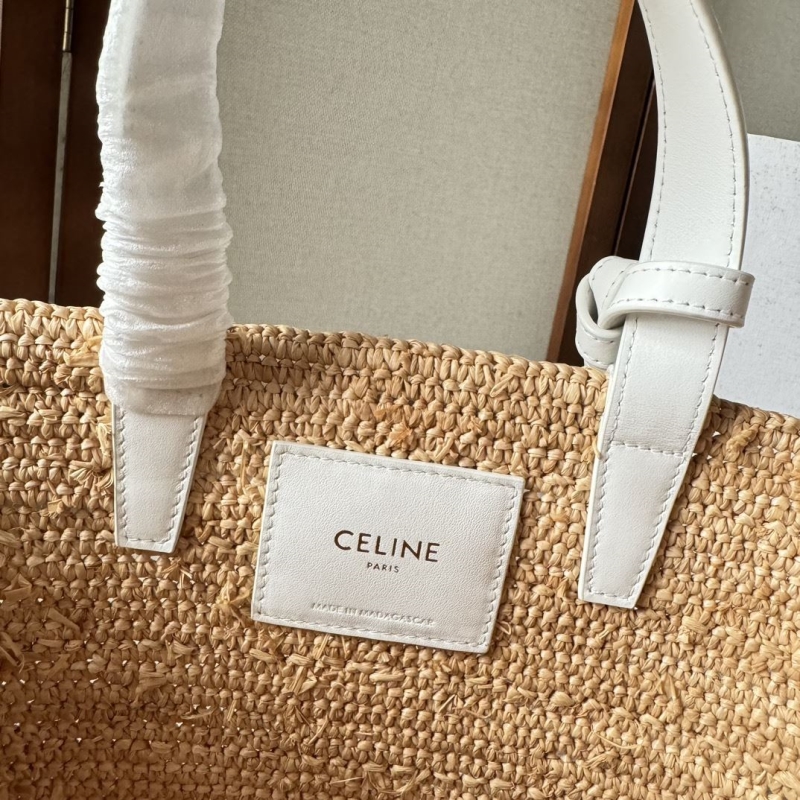 Ce1i*e bucket bags